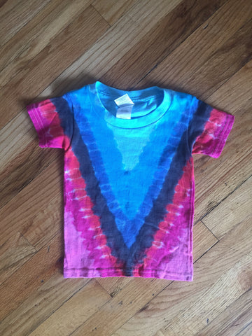 “V” Style Tie-dye Shirt - Lively Vibes